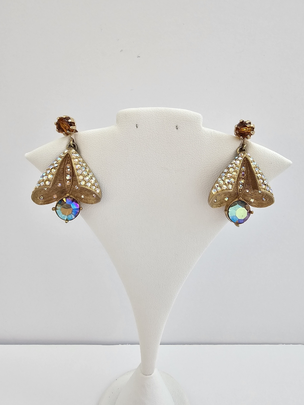 Vintage 1960s Hong Kong AB Rhinestone Screw-Back Earrings - Iridescent AB